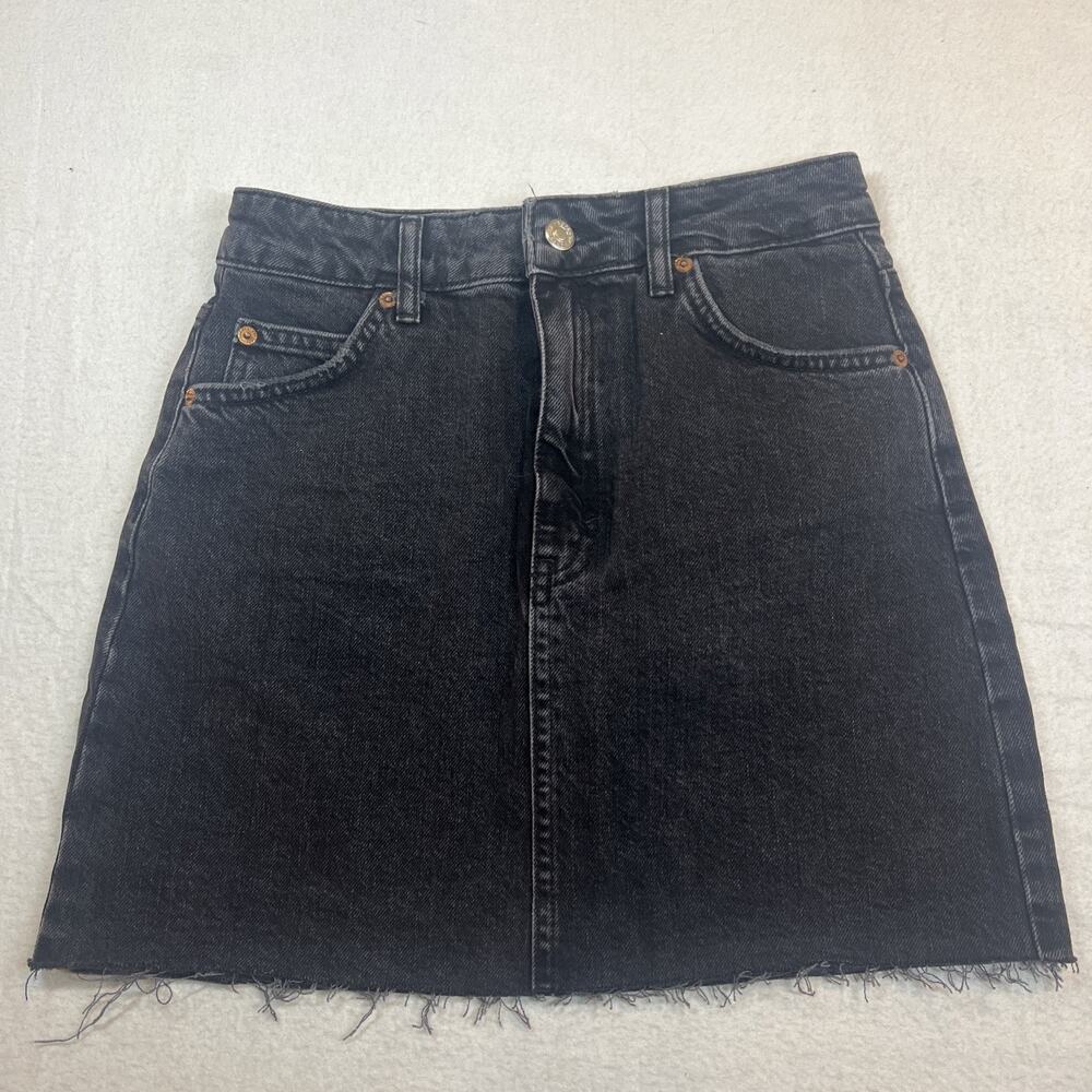 Topshop Moto Denim Jean Mini Skirt Size 4 Black Raw Hem
